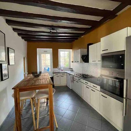 Logement Centre Ville 1 A 4 Chambres Alençon Exteriör bild