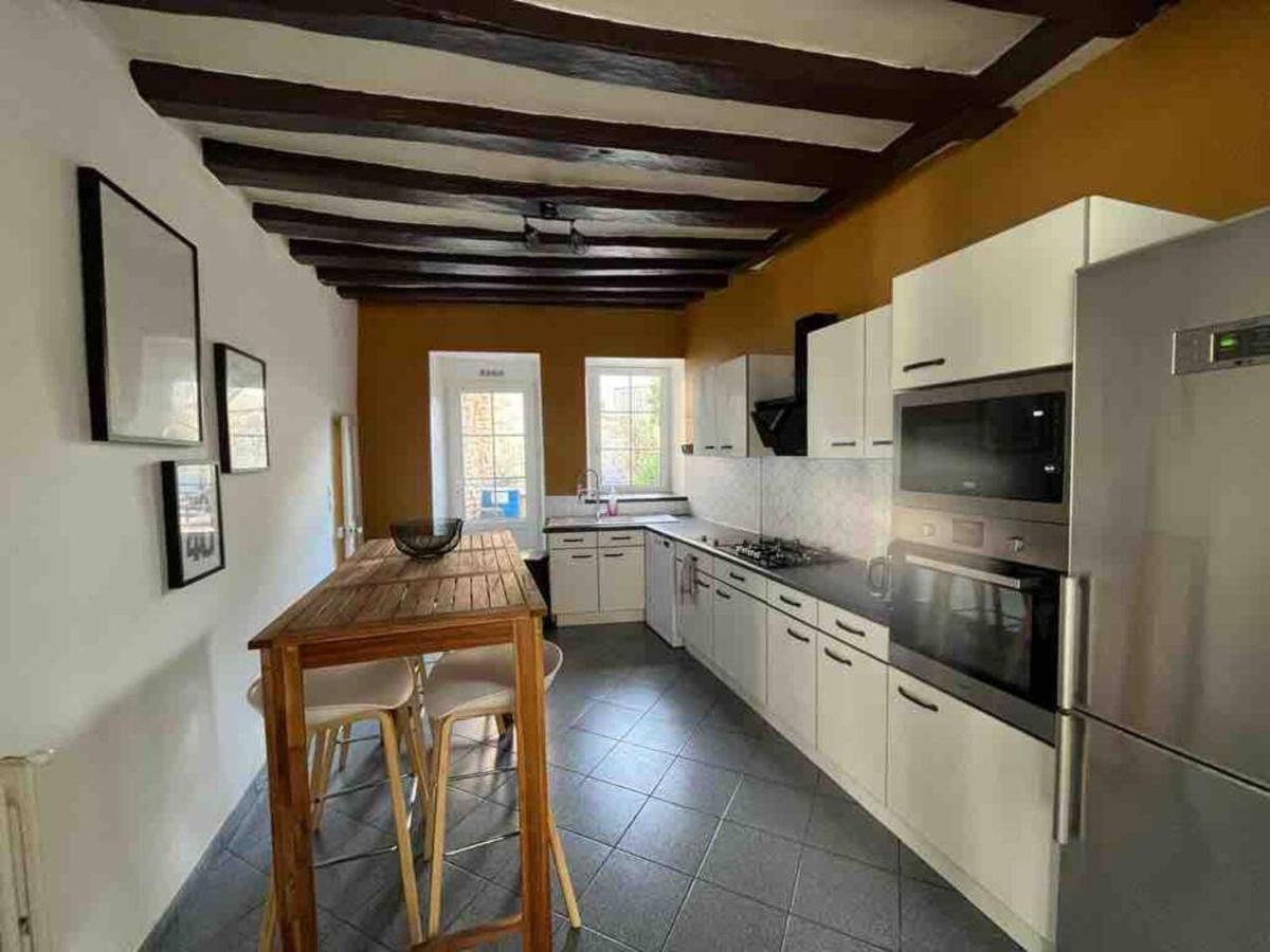 Logement Centre Ville 1 A 4 Chambres Alençon Exteriör bild