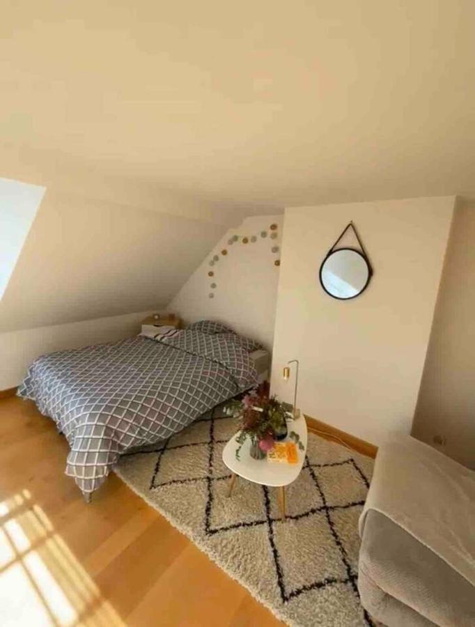 Logement Centre Ville 1 A 4 Chambres Alençon Exteriör bild